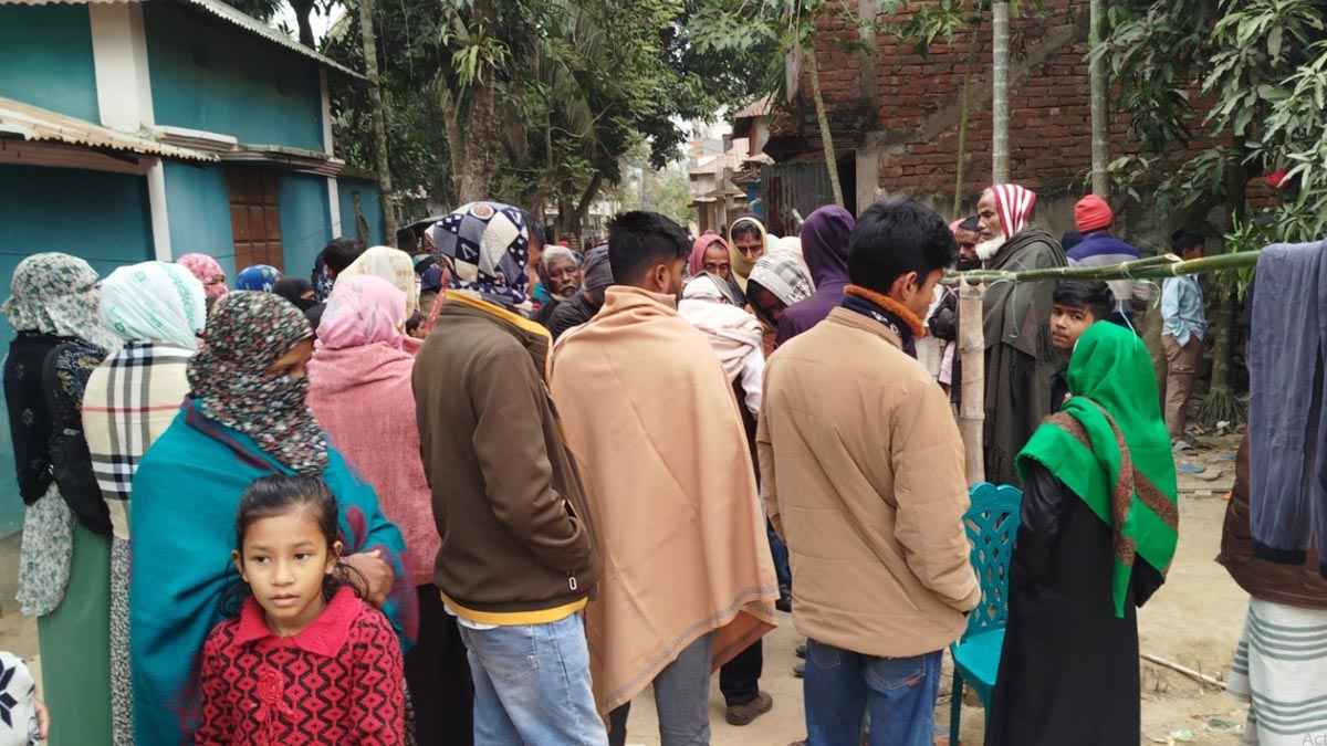 মোহনগঞ্জে ট্রলিচাপায় শিশু নিহত