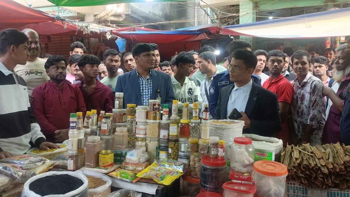 নোয়াখালীতে ভোক্তা অধিকারের অভিযান, ৪ প্রতিষ্ঠানকে জরিমানা