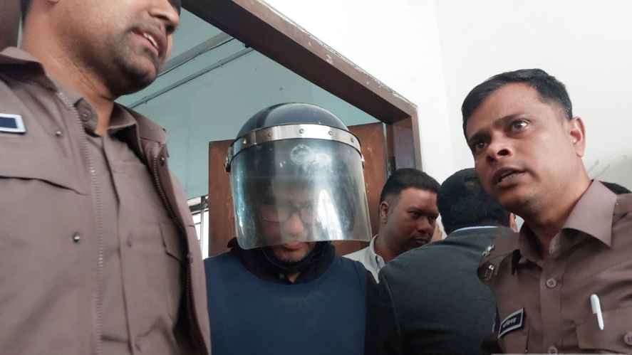 রাজধানীর স্কুলে শিশু নির্যাতন: শিক্ষক পবিত্র কুমার চার দিনের রিমান্ডে