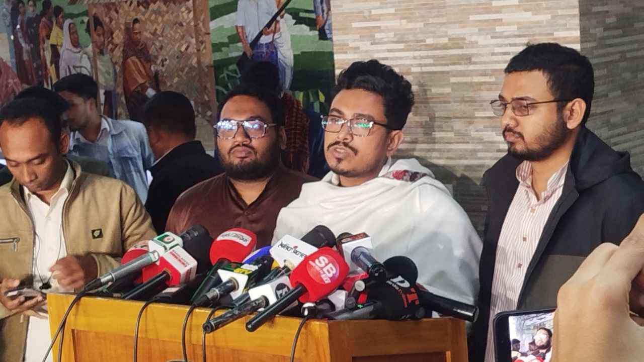 জাতীয় নির্বাচনের আগেই ছাত্র সংসদের ভোট আয়োজনে সম্মত ইসি: সাদিক কায়েম