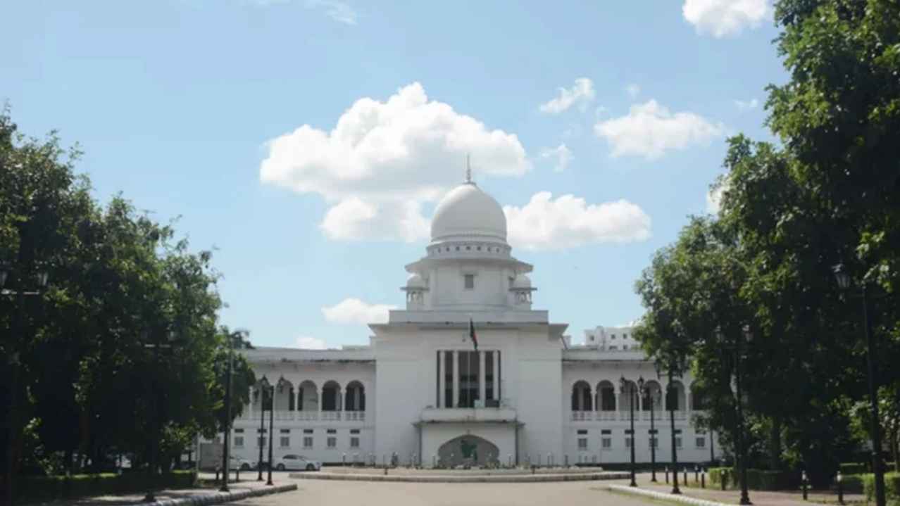 লুণ্ঠিত অস্ত্র উদ্ধার না হওয়া পর্যন্ত জাতীয় নির্বাচন স্থগিত চেয়ে রিট