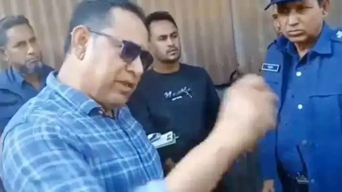 ইউএনওকে ‘শাসানো’ সেই ইউপি চেয়ারম্যান বরখাস্ত