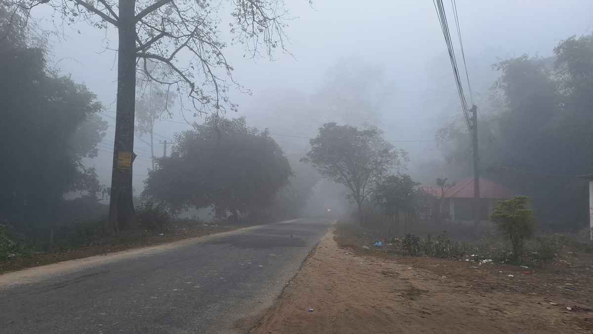 পঞ্চগড়ে ৮ ডিগ্রির ঘরে তাপমাত্রা, মৃদু শৈত্যপ্রবাহে বিপর্যস্ত জনপদ