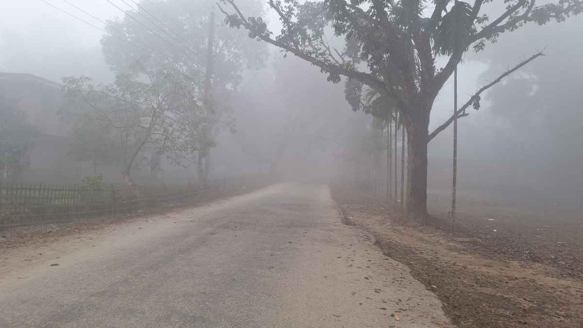 পঞ্চগড়ে তাপমাত্রা বৃদ্ধি পেলেও কমেনি শীতের তীব্রতা, ভোগান্তি