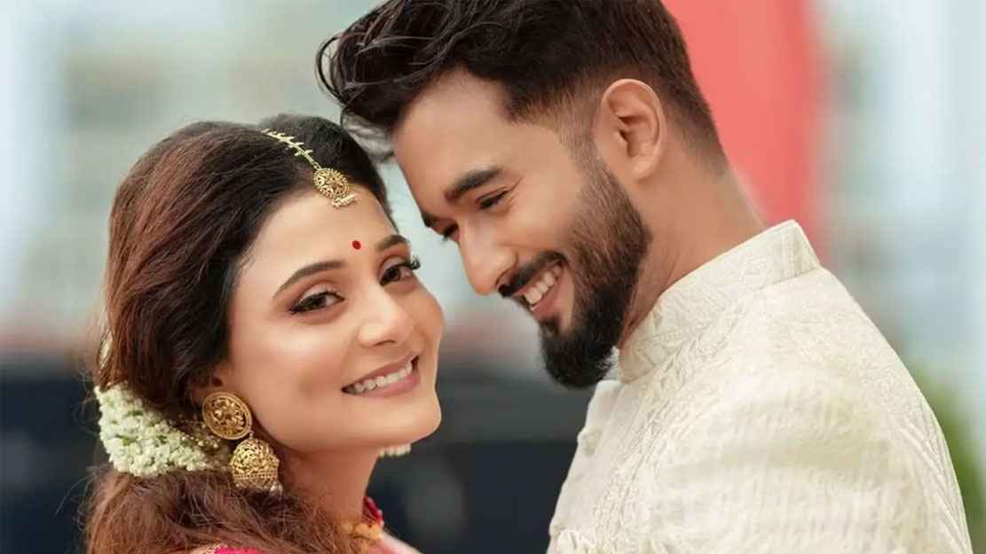 বন্ধুত্ব থেকে প্রেম, এবার বিয়ে করতে যাচ্ছেন প্রিয়াঙ্কা