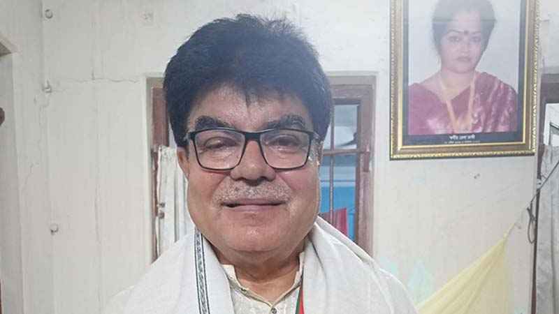 সংগীতশিল্পী ও পাবনার আওয়ামী লীগ নেতা প্রলয় চাকী মারা গেছেন