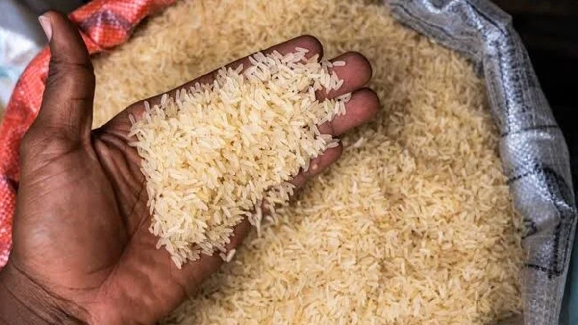 ২ লাখ টন চাল কিনবে বাংলাদেশ, ভারতীয় ব্যবসায়ীদের মুখে হাসি