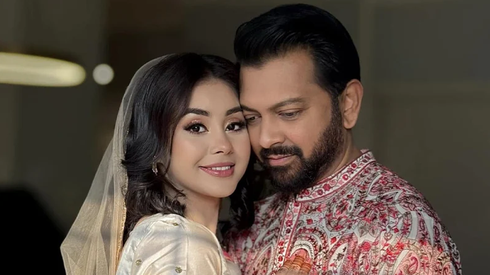 তাহসানের দ্বিতীয় স্ত্রী রোজা আহমেদ সম্পর্কে কতটুকু জানেন