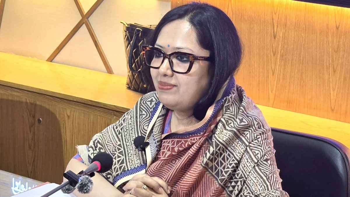 প্রশাসন পক্ষপাতদুষ্ট, অভিযোগ রুমিন ফারহানার