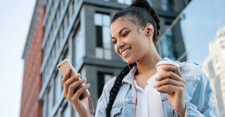 smartphone-20250610163904