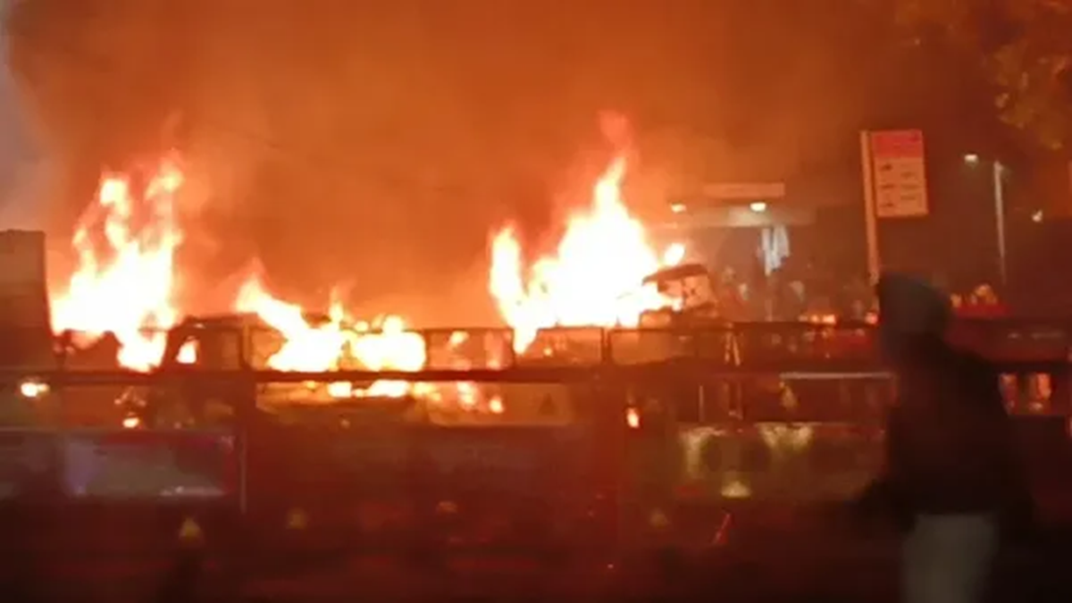 সুইজারল্যান্ডে নববর্ষ উদযাপনকালে বারে ভয়াবহ আগুন, নিহত ৪০