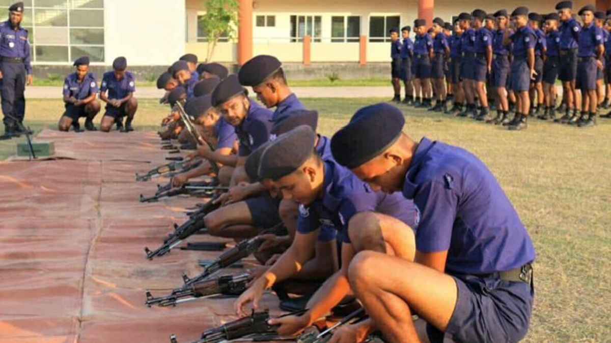 টাঙ্গাইলে ফায়ারিং প্রশিক্ষণ চলাকালে পুলিশ কনস্টেবল গুলিবিদ্ধ