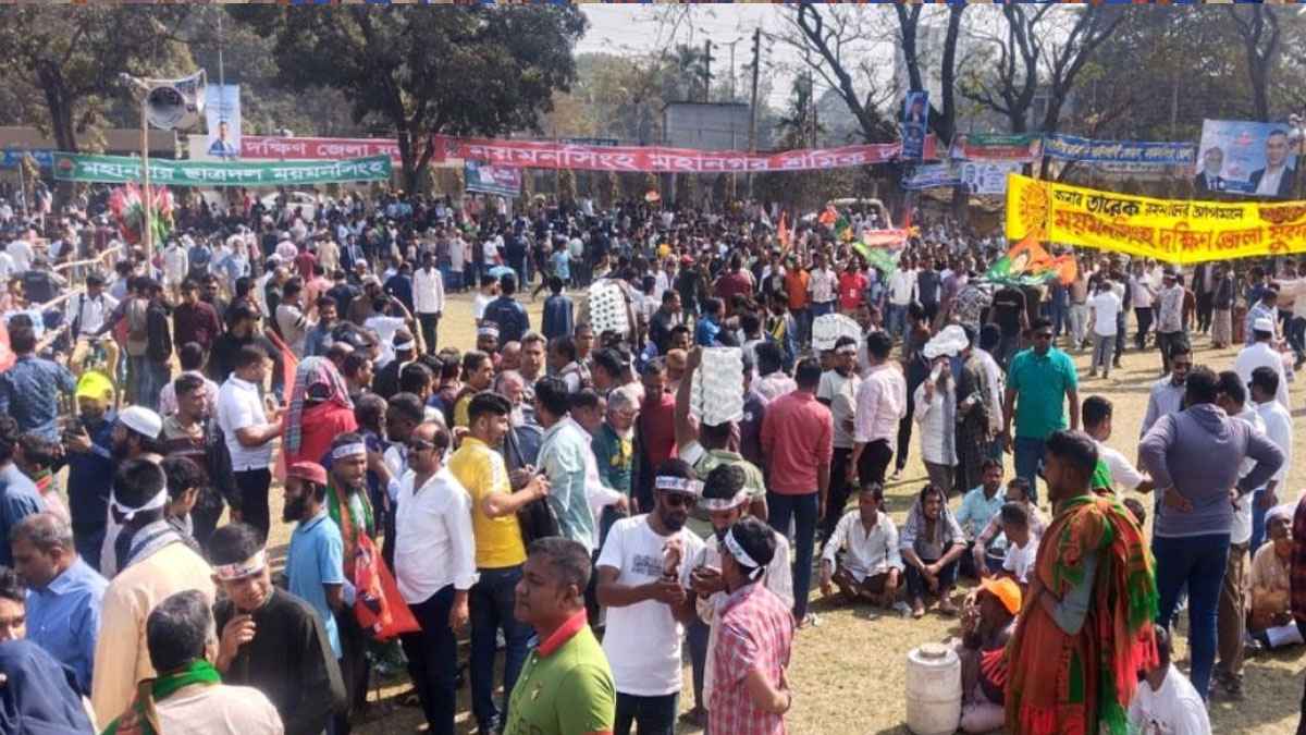 ময়মনসিংহে তারেক রহমানের জনসভায় মানুষের ঢল