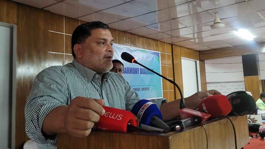 দ্বৈত নাগরিকত্ব জটিলতায় ঝুলছে বিএনপি প্রার্থী, ফুরফুরে জামায়াত