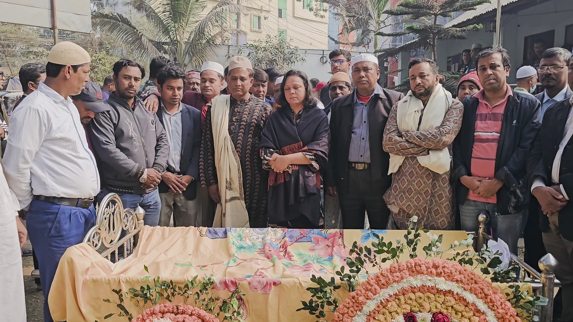 thumbnail_ছবি-_সহকর্মীদের_শ্রদ্ধাঞ্জলি_-_মুন্সিগঞ্জ_12.01.2026(13)