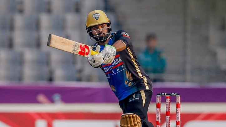 ইসাখিলকে ছাপিয়ে হৃদয়ের ঝড়ো শতক,  জয় দিয়ে লিগ পর্ব শেষ রংপুরের