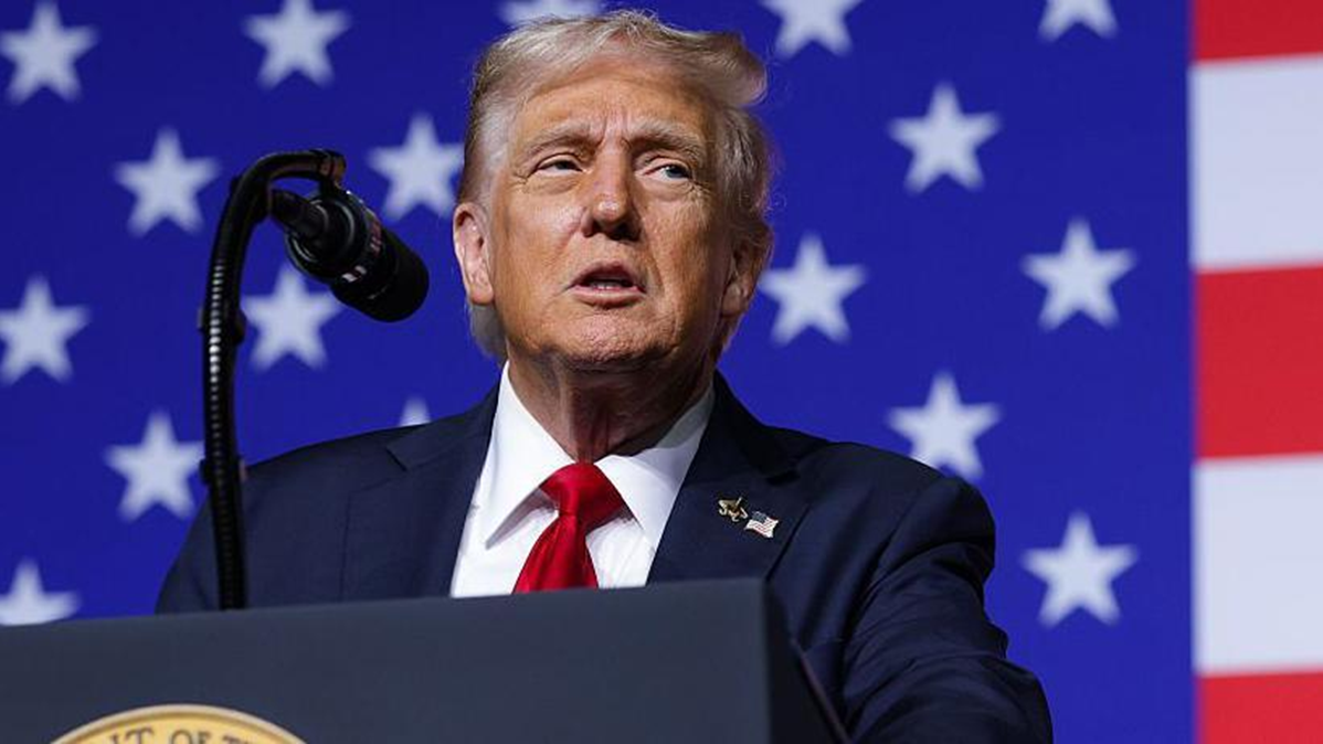 যুক্তরাষ্ট্রের সামরিক ব্যয় ৫০ শতাংশের বেশি বাড়াতে চান ট্রাম্প