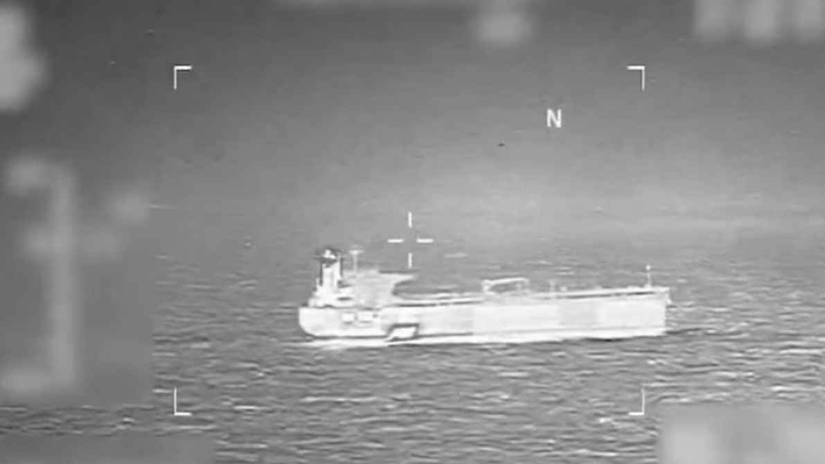 ভেনেজুয়েলা সংশ্লিষ্ট আরেকটি তেলবাহী জাহাজ জব্দ করল যুক্তরাষ্ট্র