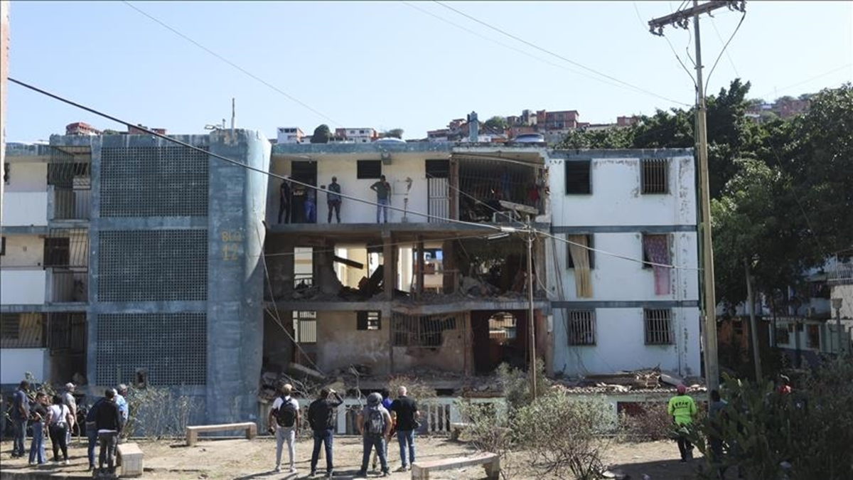 ভেনেজুয়েলায় মাদুরোকে আটকের অভিযানে ৭৫ জন নিহত, দাবি যুক্তরাষ্ট্রের