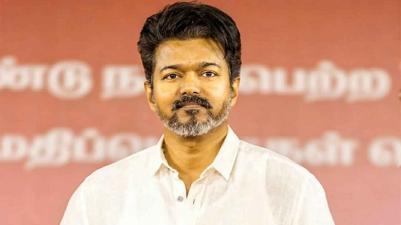 অবশেষে মুক্তি পাচ্ছে বিজয়ের শেষ সিনেমা