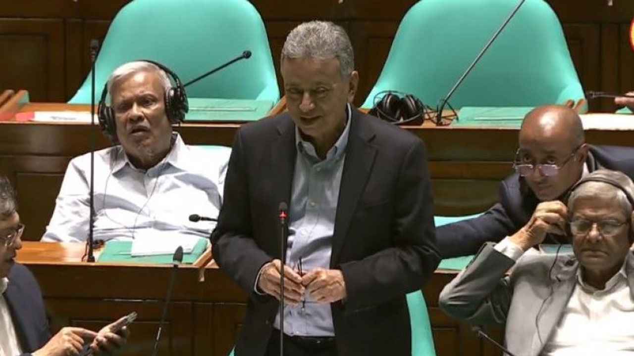 ফ্ল্যাট রেটে কর দিলে ফরম পূরণ লাগবে না, কমবে হয়রানি: অর্থমন্ত্রী