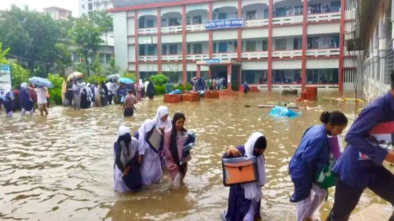 বন্যার মধ্যেও এইচএসসি পরীক্ষা চলার ব্যাখ্যা দিল শিক্ষা বোর্ড