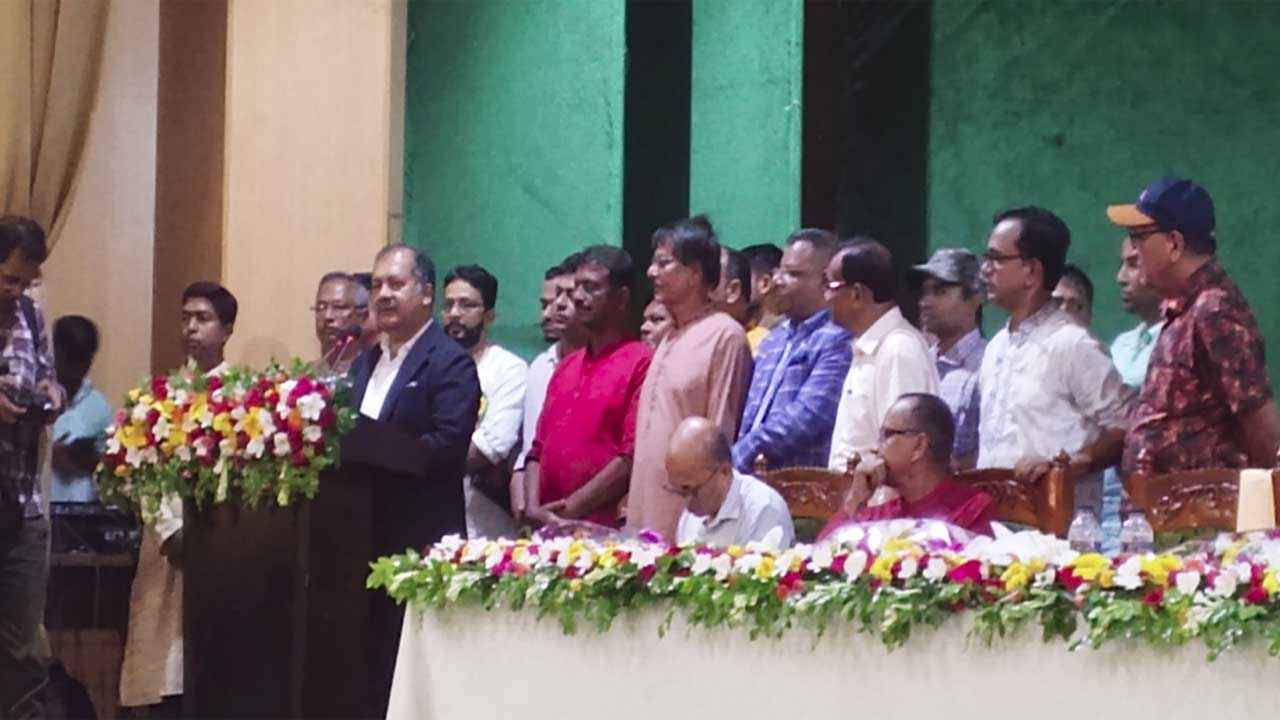 রক্তের বিনিময়ে হলেও সাম্প্রদায়িক সম্প্রীতি ধরে রাখব: তথ্যমন্ত্রী