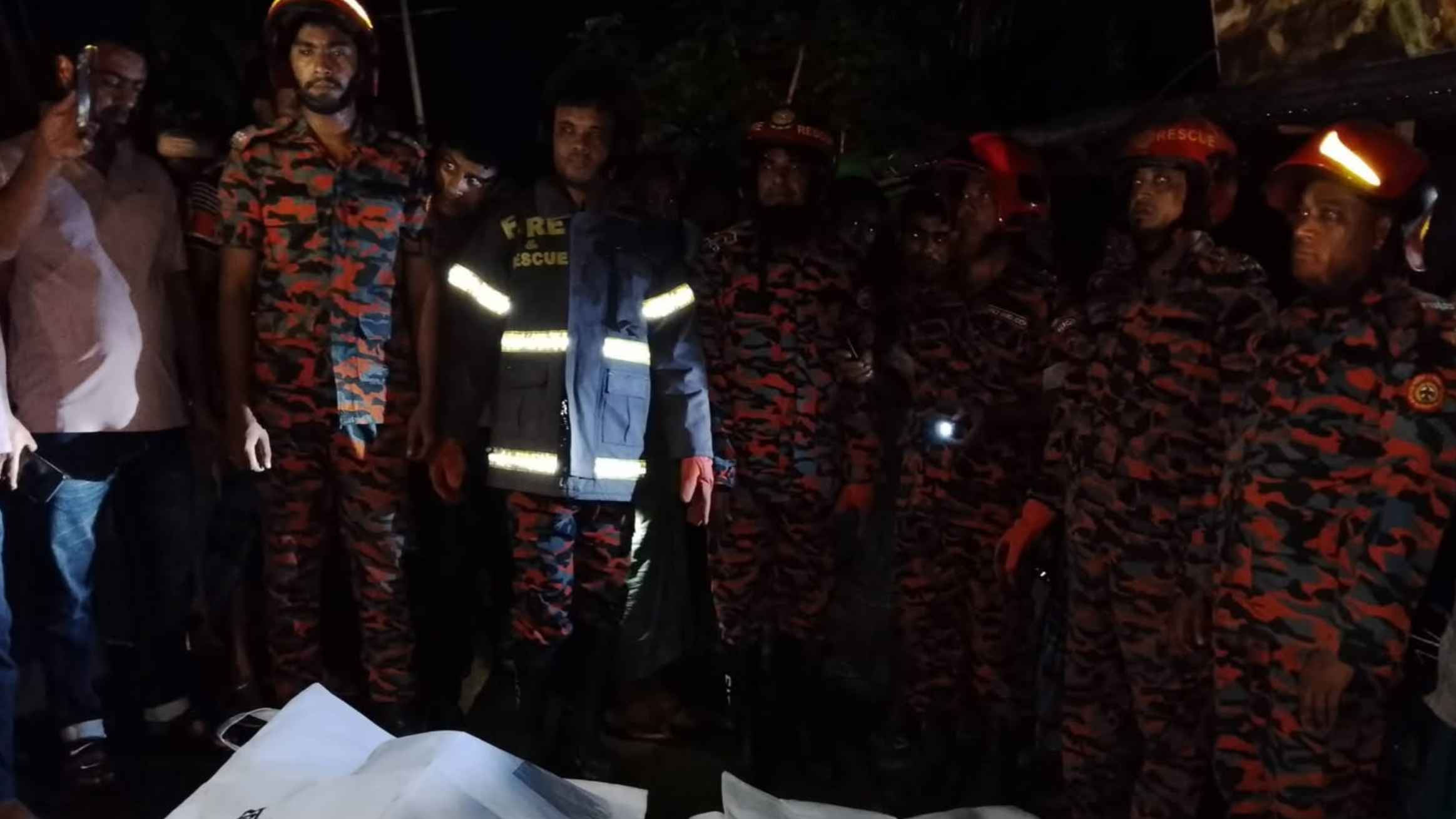 ঝালকাঠিতে বাস-সিএনজি সংঘর্ষে নিহত ২