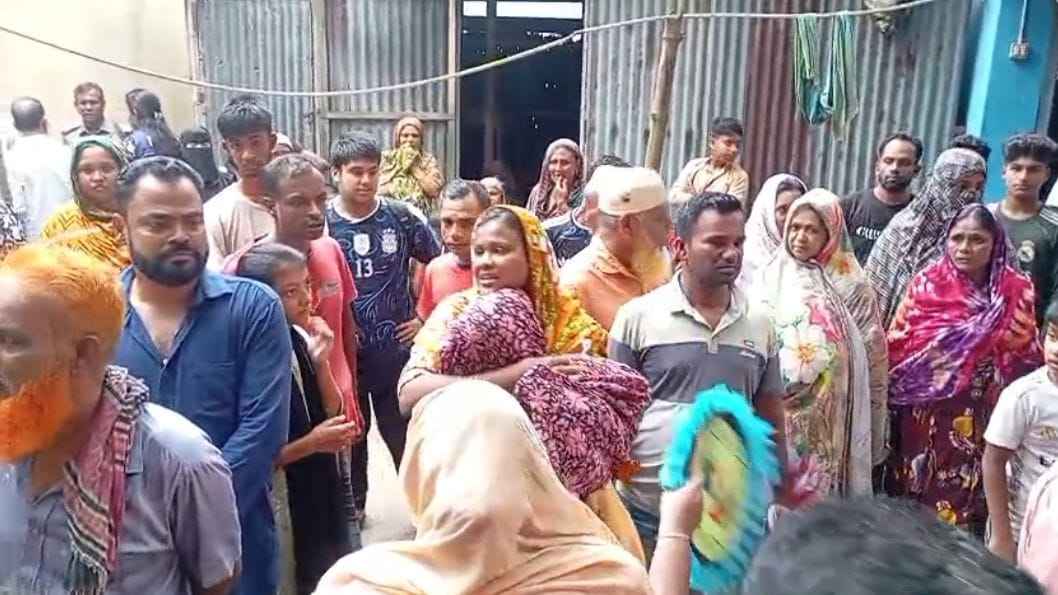 নেশার টাকার বিরোধে মাকে হত্যার অভিযোগ ছেলের বিরুদ্ধে
