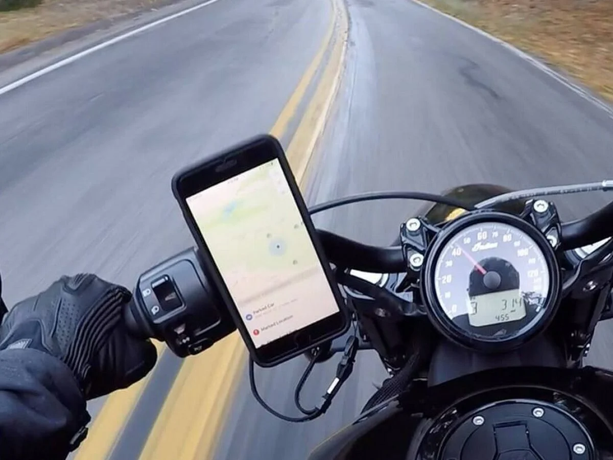 Motorcycle-Mobile-Holder-1200x900