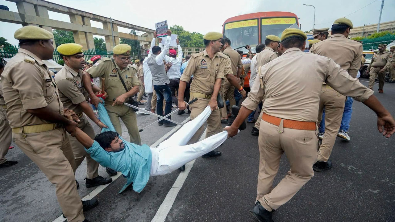Protest-India2