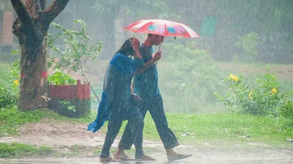 বৃষ্টি নিয়ে ক্যাপশন, স্ট্যাটাস, কবিতা ও রোমান্টিক গান