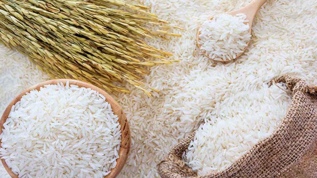 পোলাও চালের দাম ছুঁয়েছে ২০০ টাকা, বাড়ছে সাধারণ চালেরও