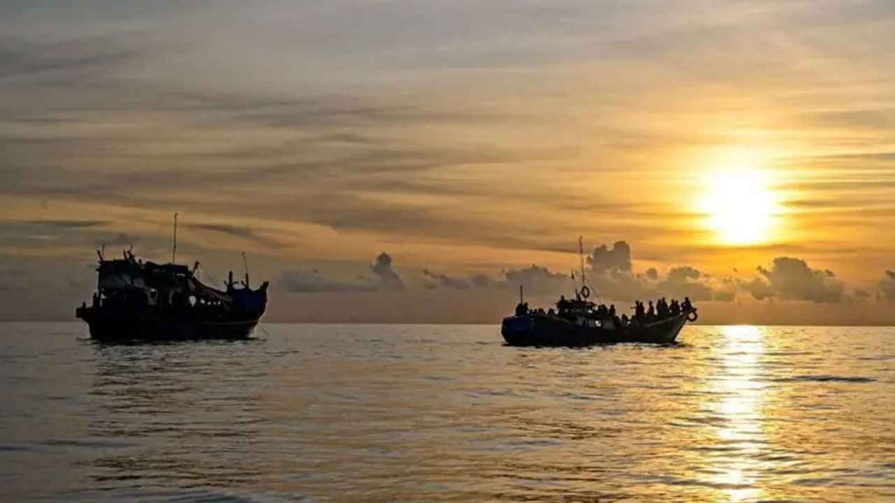 সাগরে নিখোঁজ ৫০০ জনের বেশি রোহিঙ্গা, কী ঘটেছিল?