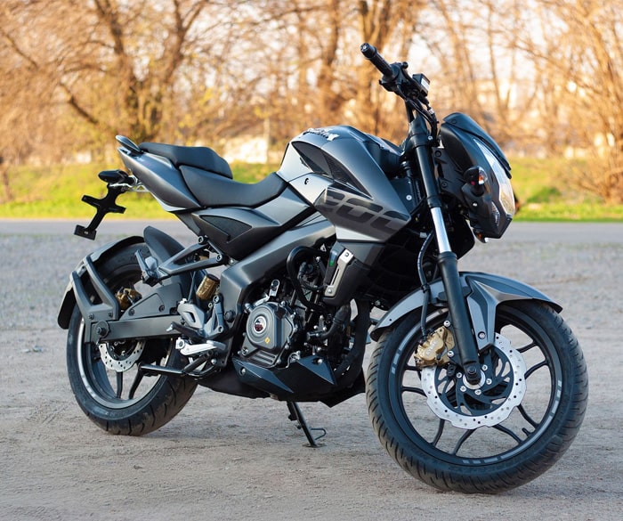 bajaj-pulsar-ns200-2 bajaj-pulsar-ns200-2