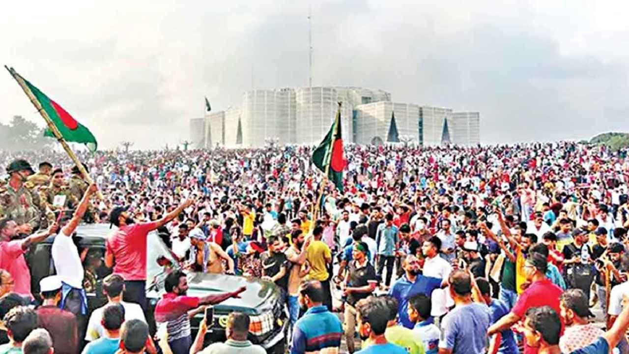 জুলাই গণঅভ্যুত্থান স্মরণে ১৫ জুলাই থেকে সরকারের কর্মসূচি