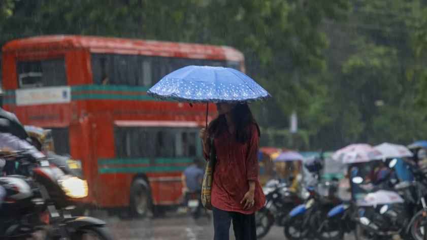 বৃষ্টি থামবে কবে?
