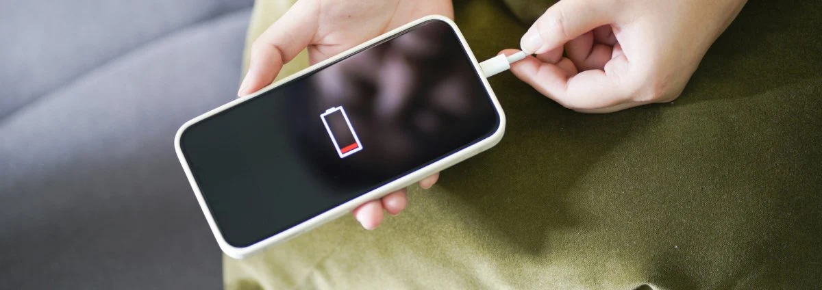 the-iphone-battery-essential-tips-for-charging-and-prolonging-your-battery-life-574232