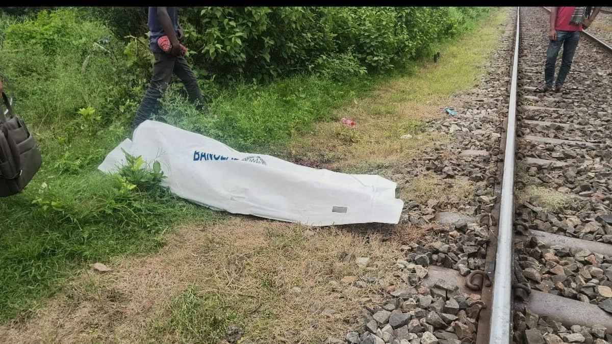 চুয়াডাঙ্গার মোমিনপুরে ট্রেনে কাটা পড়ে এক ব্যক্তির মৃত্যু