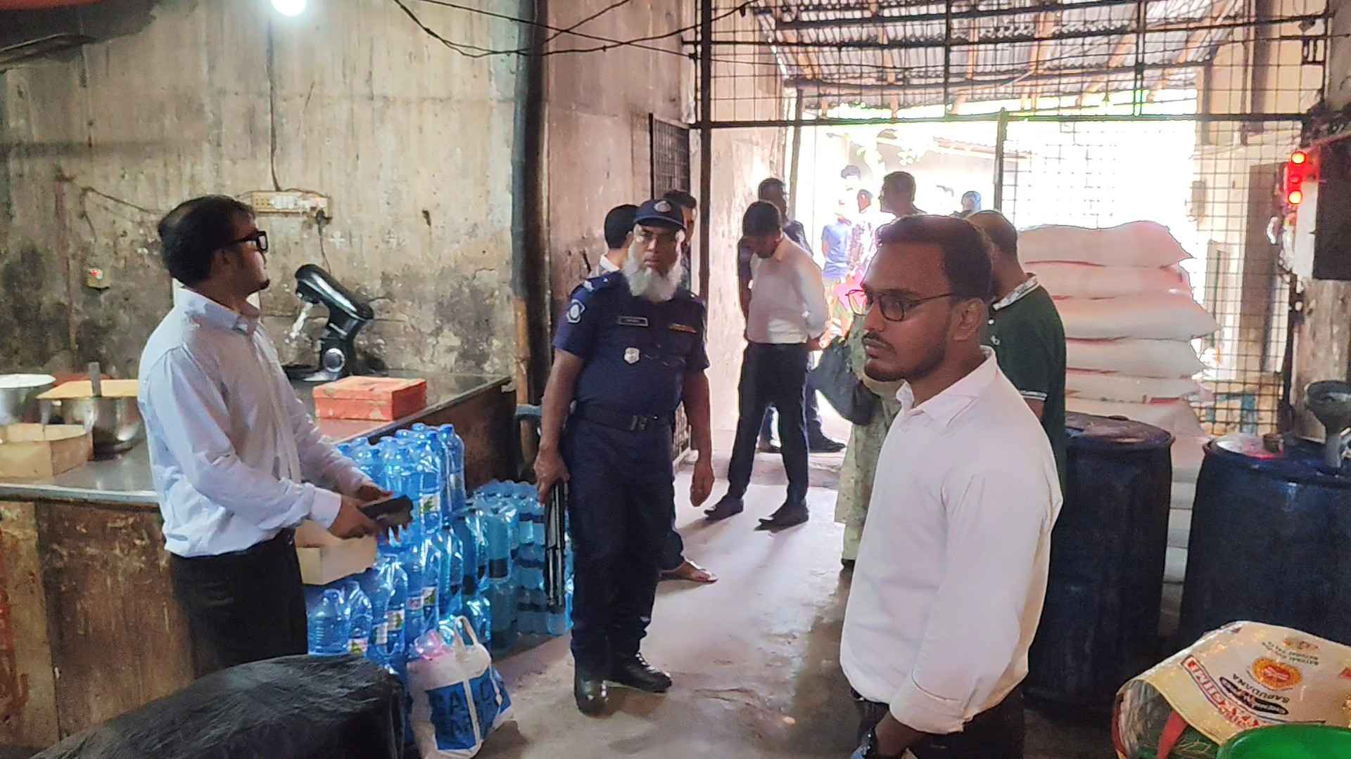 চুয়াডাঙ্গায় অভি ফুড প্রোডাক্টসকে ৫০ হাজার টাকা জরিমানা