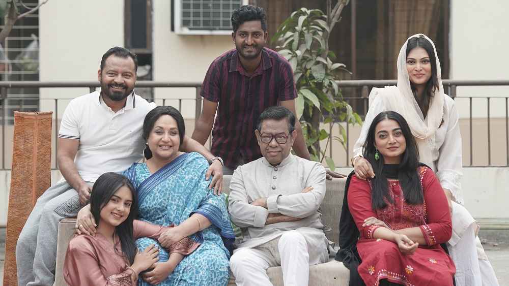 ৫০ পর্বে ‘মিডল ক্লাস ফ্যামিলি