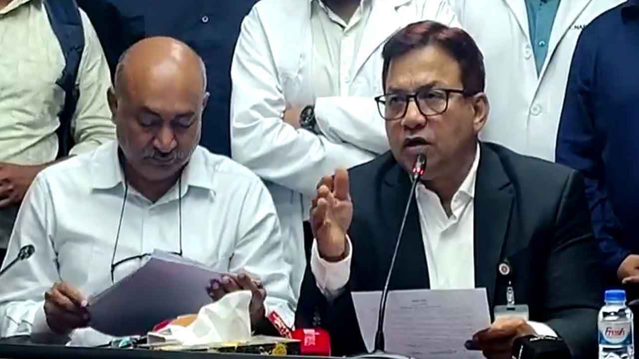 নতুন পে-স্কেলে নবম গ্রেডে ভাতা পাবেন ইন্টার্ন চিকিৎসকরা