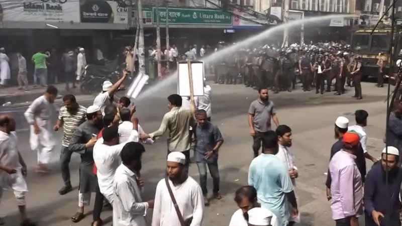 ইসলামী ব্যাংকে অস্থিরতা কাটছে না যে কারণে
