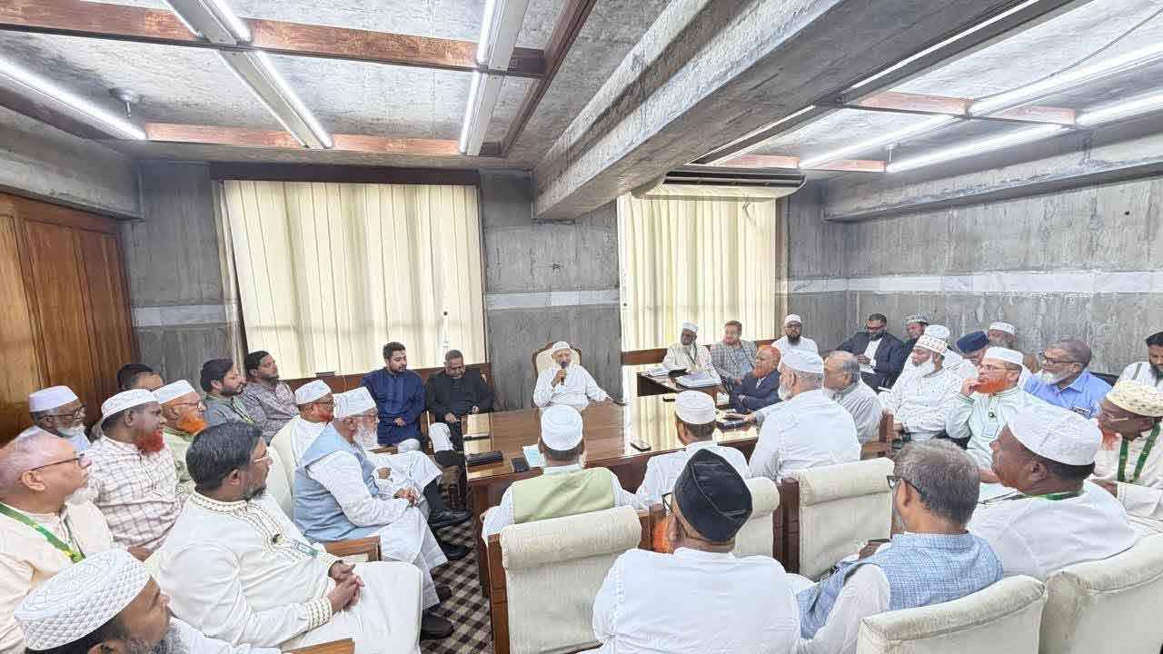 বাজেট অধিবেশনে জনস্বার্থে গঠনমূলক ভূমিকার প্রত্যয় বিরোধী দলের