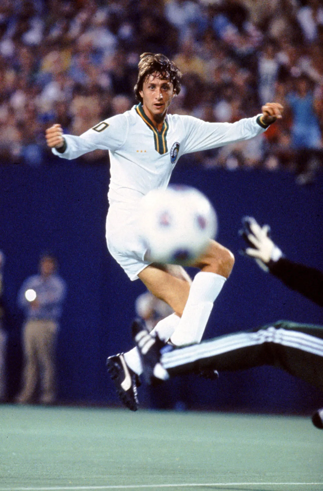 Johan-Cruyff-Dutch-soccer-football Johan-Cruyff-Dutch-soccer-football