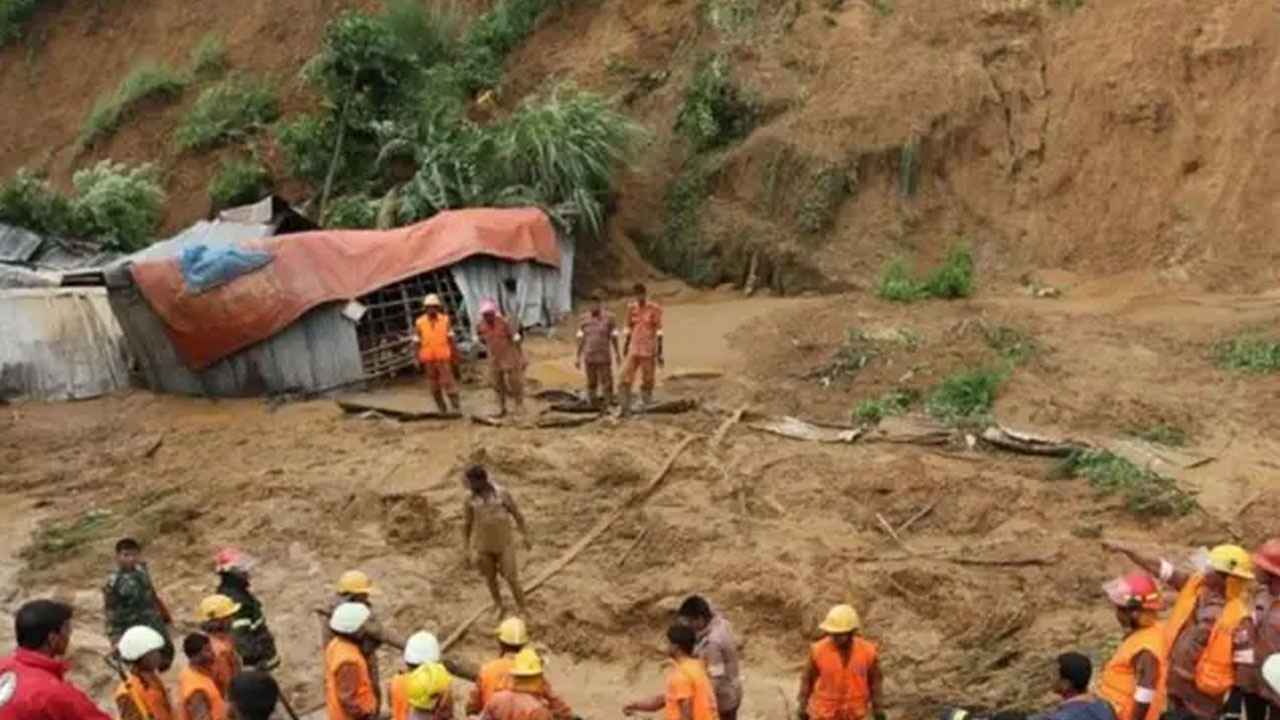 বিশ বছরে পাহাড় ধস বেড়েছে ৪০০ শতাংশ!