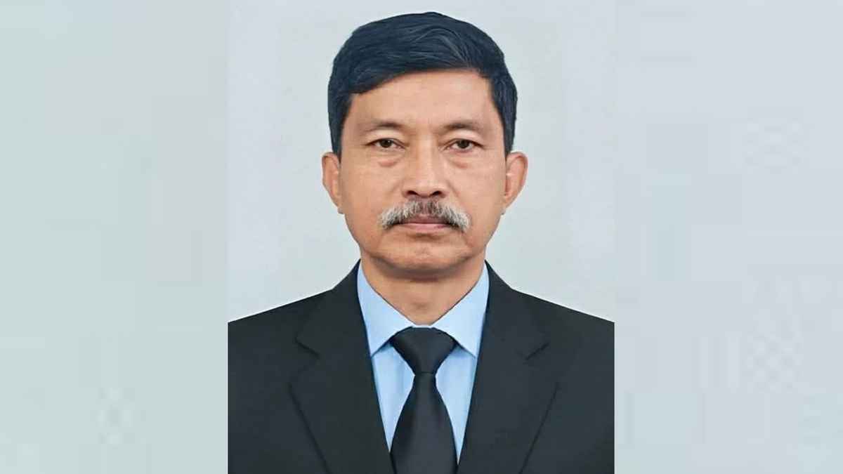 যে কারণ দেখিয়ে মন্ত্রিত্ব ছাড়লেন দীপেন দেওয়ান