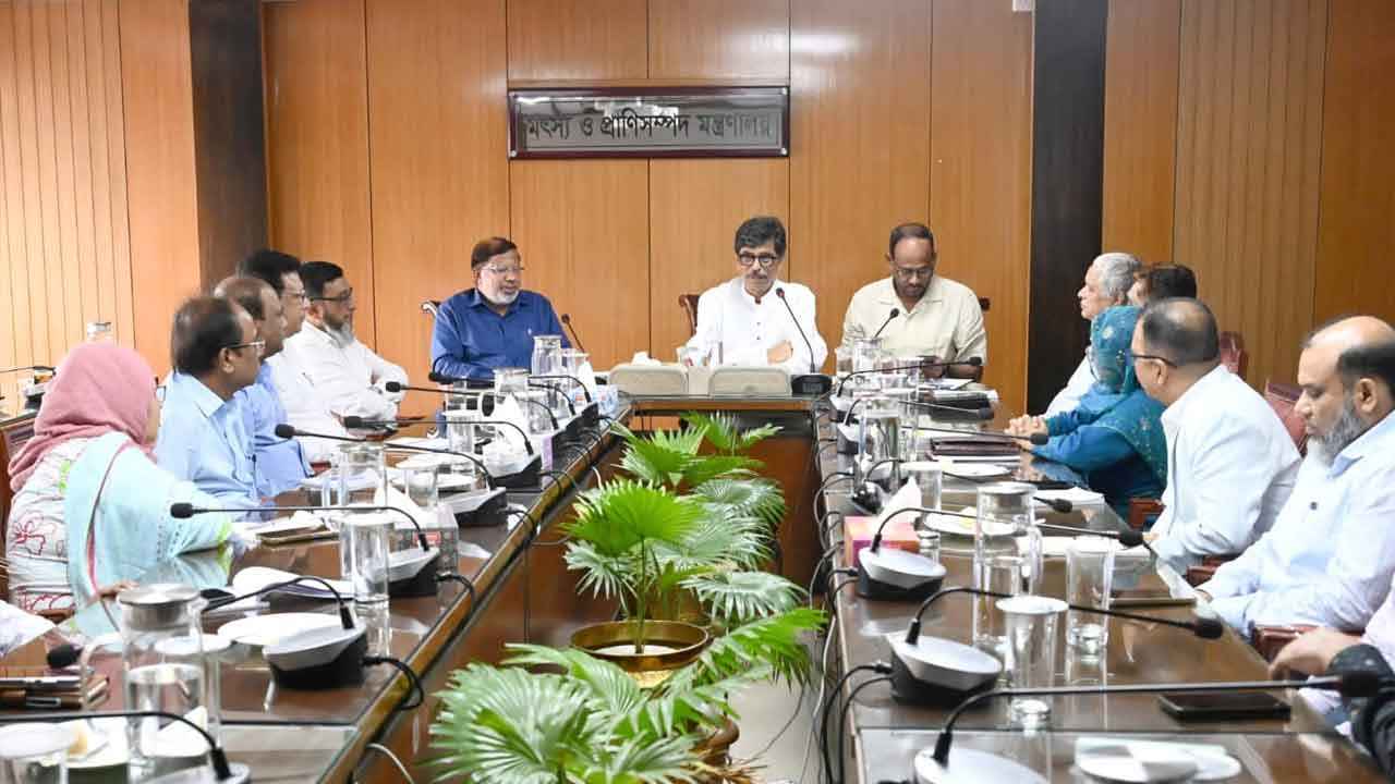 ‘সততা, দায়িত্ববোধ ও সমন্বিত প্রচেষ্টায় জনগণের প্রত্যাশা পূরণ করতে হবে’