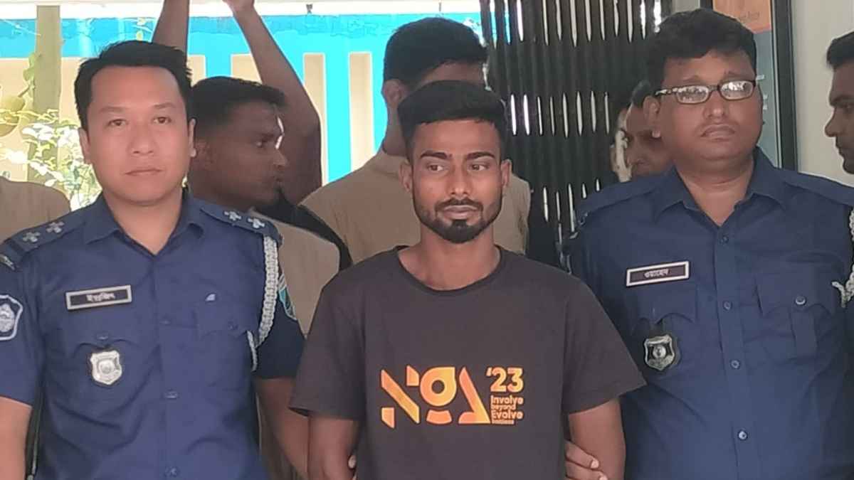 দ্রুত বাইক চালানো ও চুল কাটা নিয়ে বিরোধে খুন হন কলেজছাত্র শাকিল