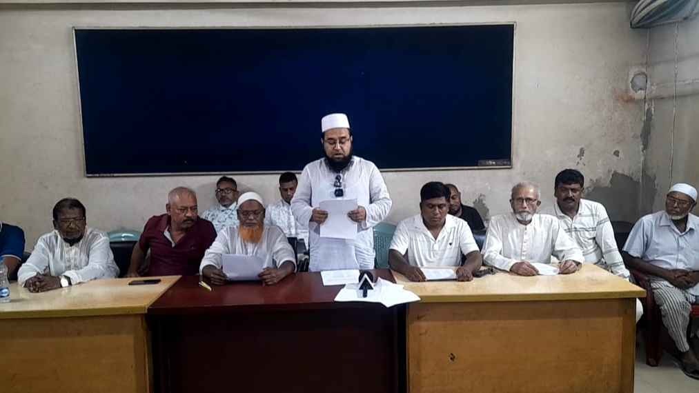 জাতীয় পার্টি ২৬ নেতার একযোগে পদত্যাগ